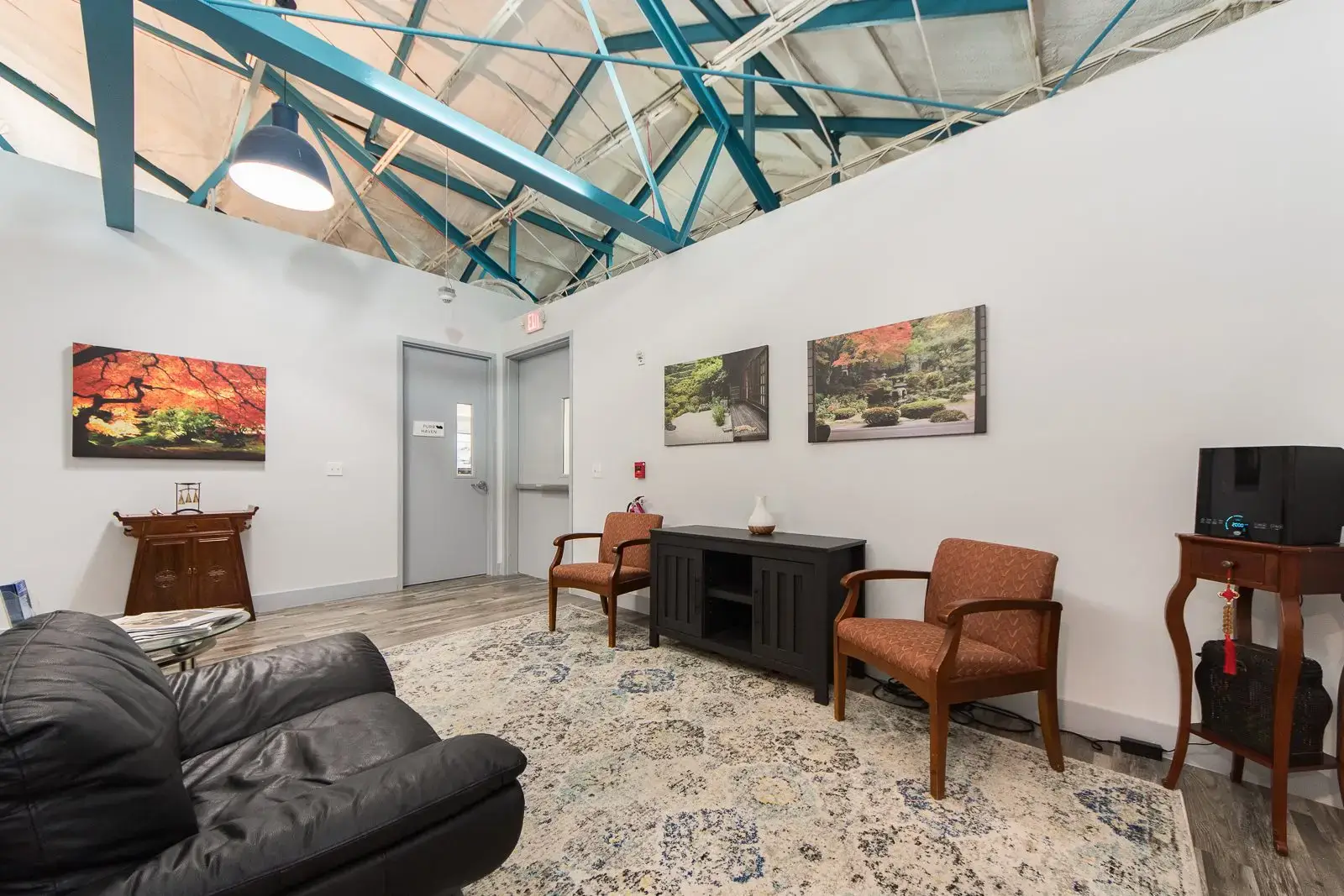 Coworking Commons Workspace